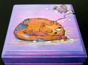 Boite en bois peinte et décorée, thème chats