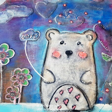 Détail du petit ours tenant une fleur- Peinture sur toile en forme de coeur, style poétique et naïf, en techniques mixtes
