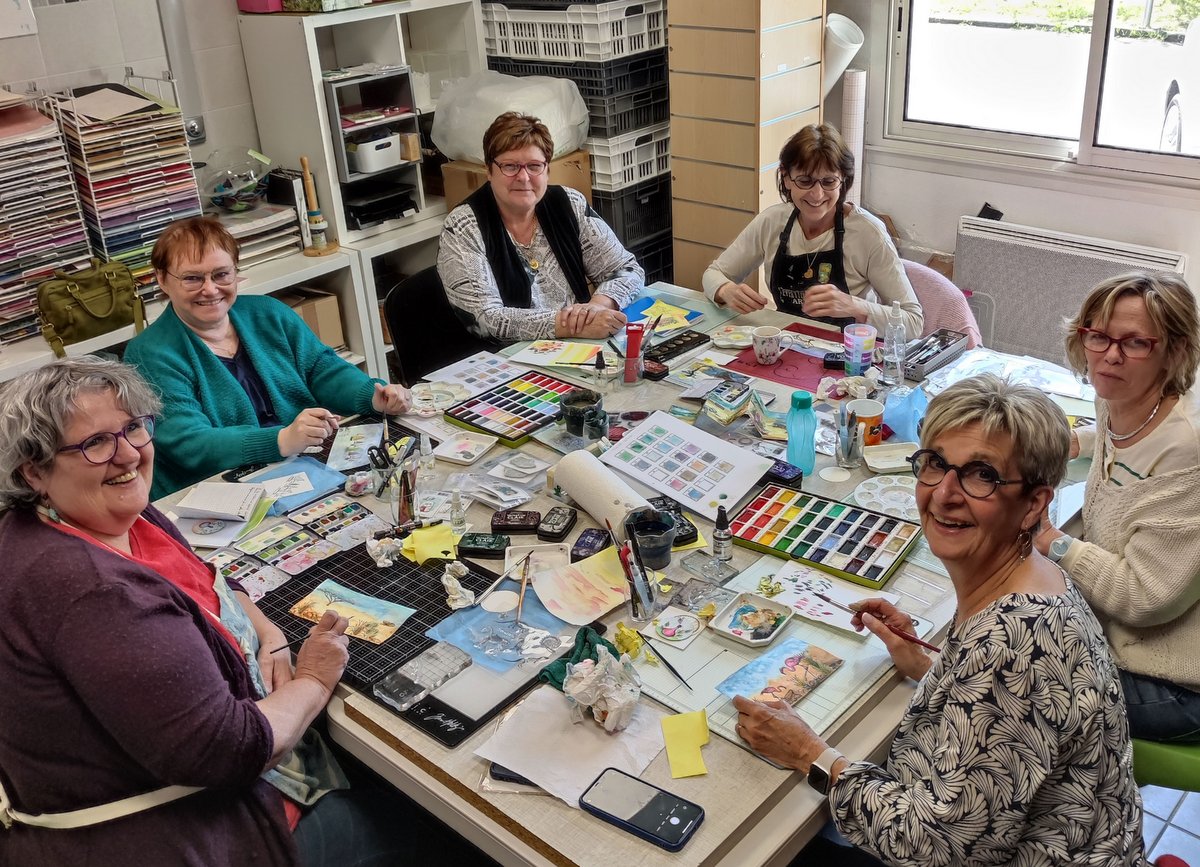 Atelier de mixed media avec Corinne Rollet à la boutique KERGLAZ Basse-Goulaine 2023