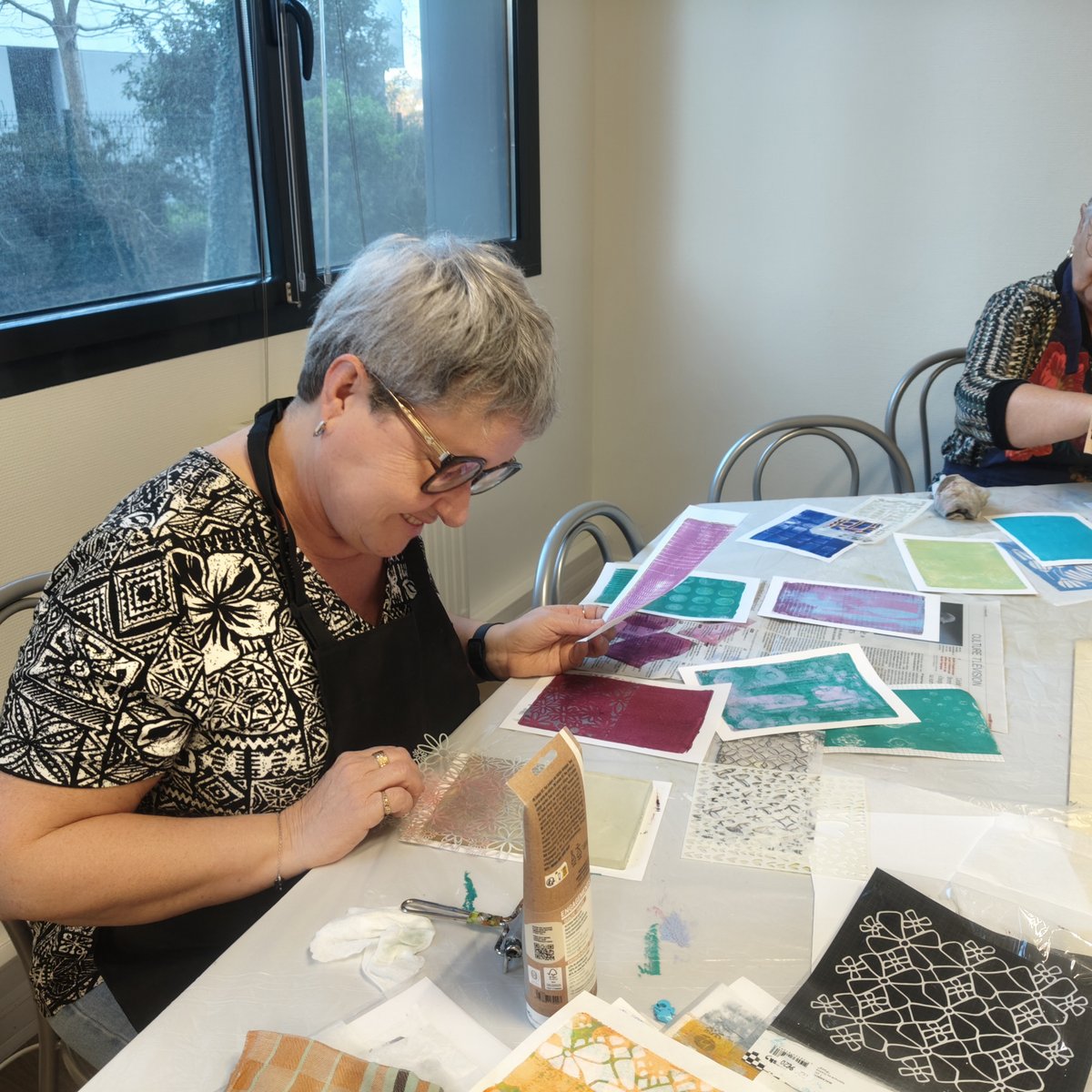 Atelier de mixed media en entreprise avec Corinne Rollet 2026