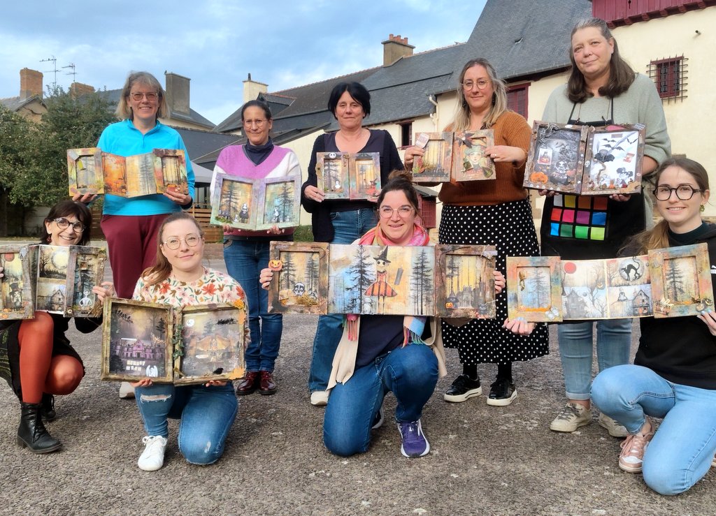 Journee créative à l'association Hermmicraft (L'Hermitage, 35) Livre Halloween sur toile (Octobre 2025)